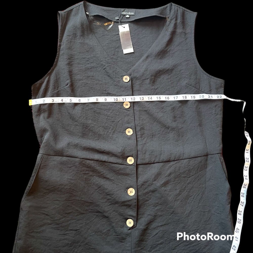 Plus Size Romper - Picture 3 of 8